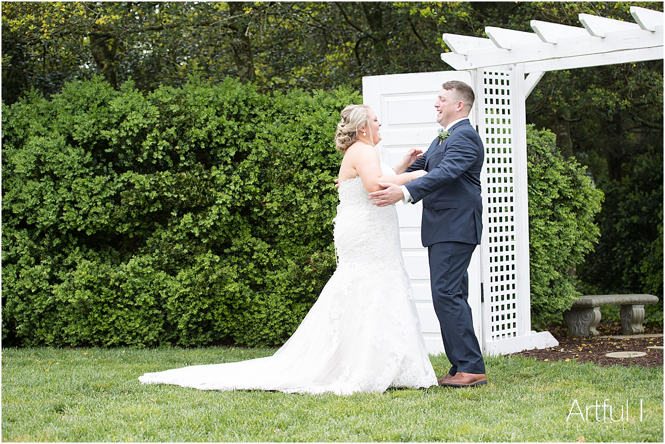 Freeman Wedding | A Covered Bridge Inn Wedding – Artful I Photography
